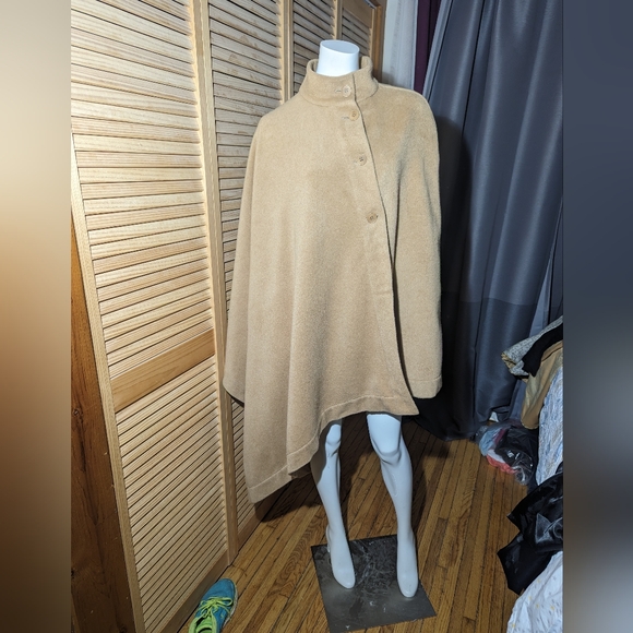 Mondi cashmere Shoal cape - Picture 5 of 8